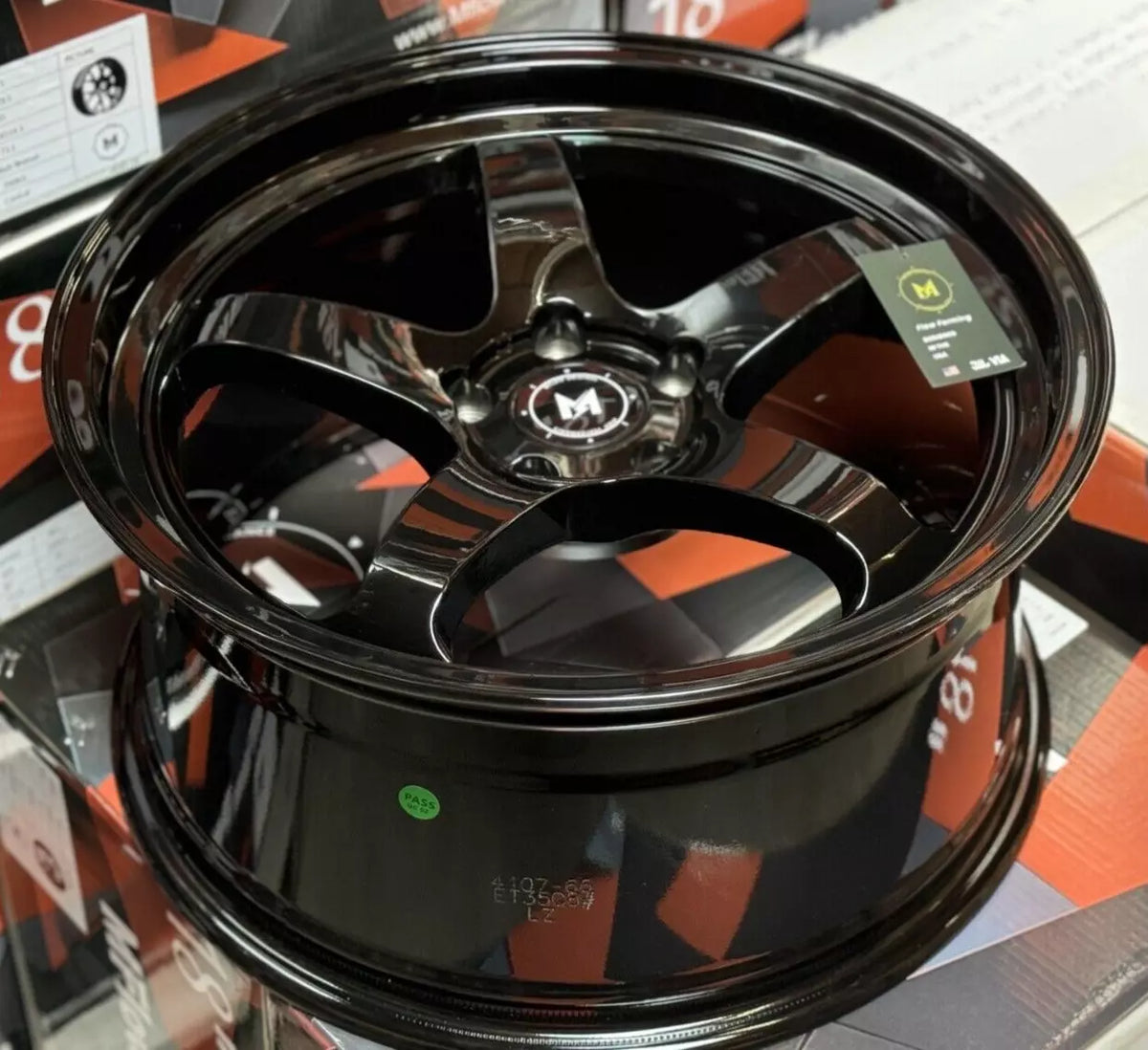 4 Pcs 18x8.5 +35 5x114.3 MFlow MFR3 Gloss Black Wheels Set 18