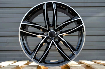 (Set of 4 ) 18" Wheels for Audi TT Q3 A3 A4 A5 S4 S5 18x8 5x112 +35 Gloss Black