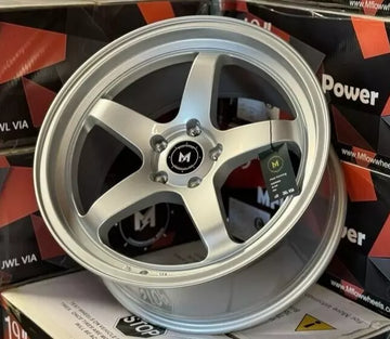 4 Pcs 18x9.5 +35 5x114.3 MFlow MFR3 Hyper Silver Wheels Set 18" Rims CB 73.1