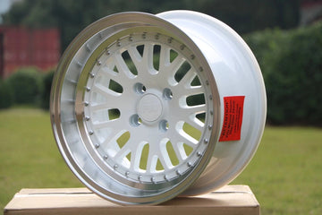 15" WHITE WHEELS LM20 STYLE 15x8 4x100 +0 CB73.1 AGGRESSIVE FIT RIMS SET 4