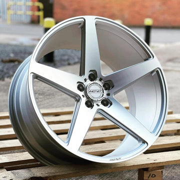 20x8.5 +35/20x10 +40 5x114.3 Inovit Rotor Wheels 20" Staggered Silver Machined