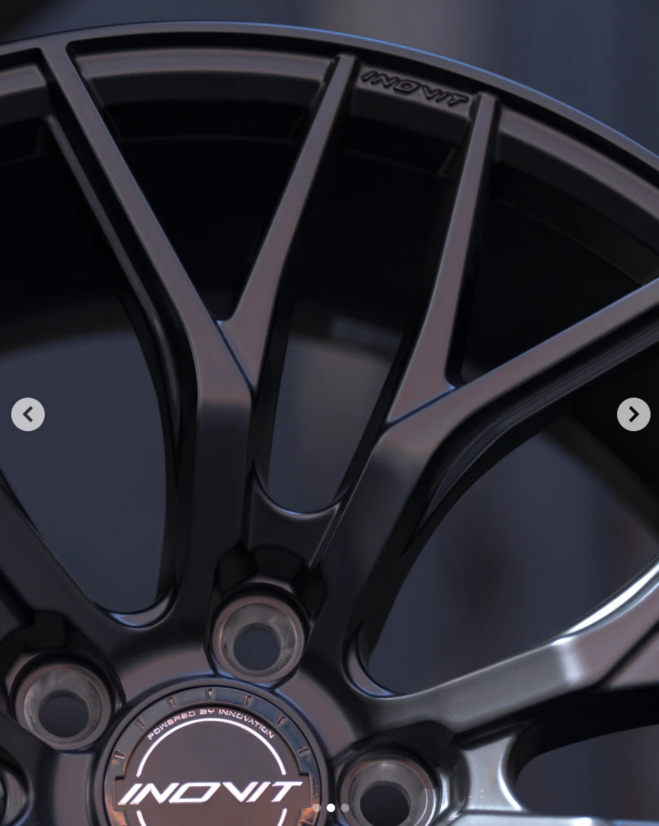 20x8.5 5x114.3 Inovit Blitz Wheels 20