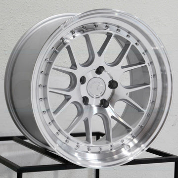 18" Aodhan DS06 Wheels 18x9.5 +15 / 18x10.5 +15 5x114.3 Silver Rims Set 4