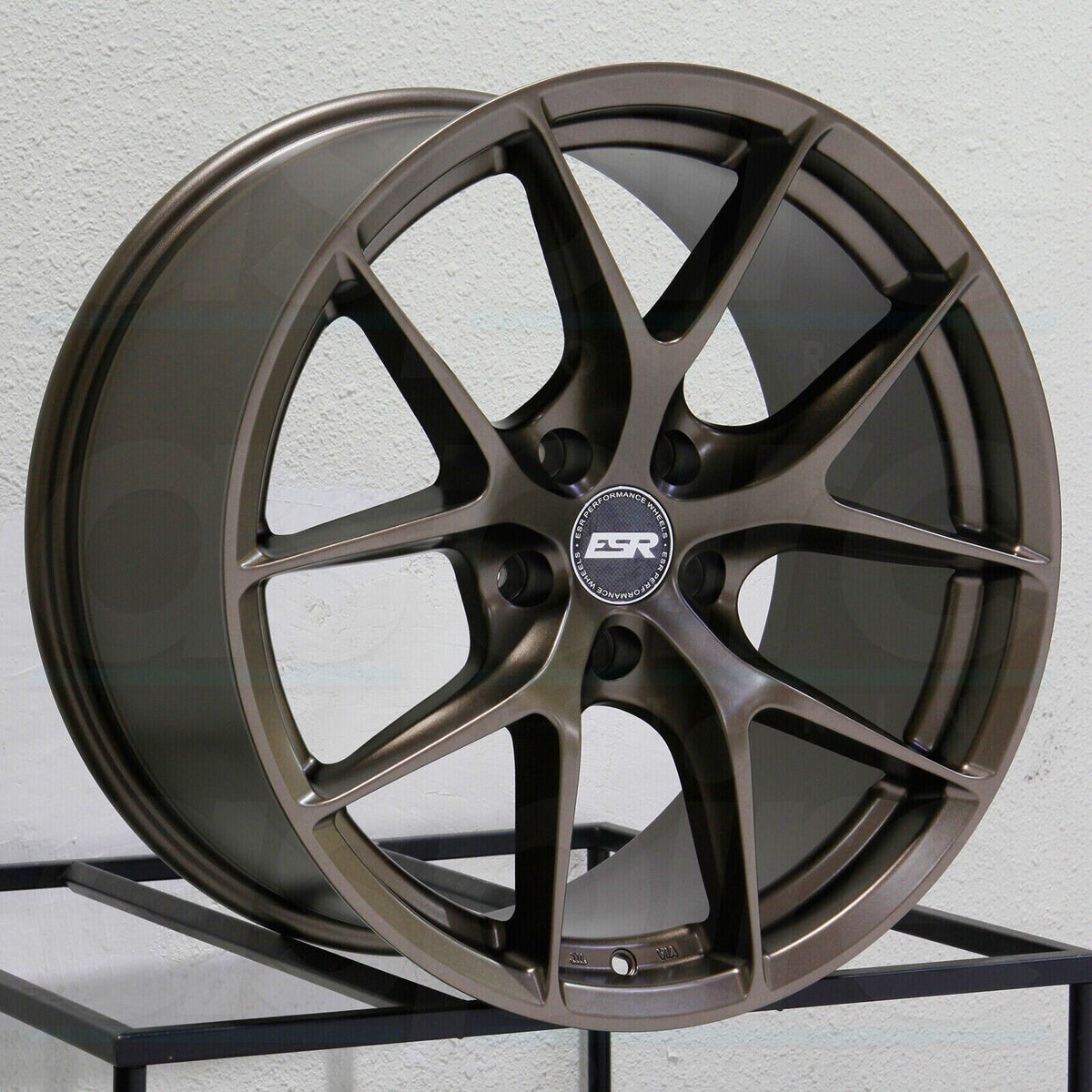 ESR RF2 18x10.5 5x114.3 22 Bronze Wheels(4) 73.1 18