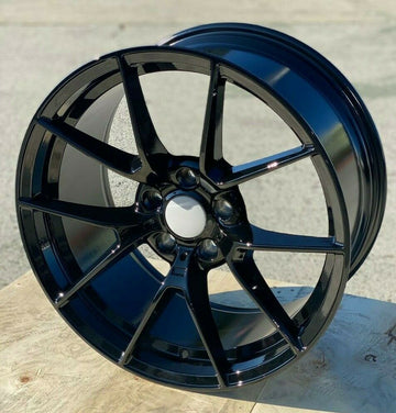 20x8.5 / 20x9.5 +35 5x120 Gloss Black 20" Wheels Fit BMW E90 325 328 335 Rims