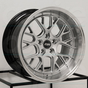 ESR CS11 18x10.5 5x114.3 22 Hyper Silver Wheels(4) 72.56 18" inch Rims
