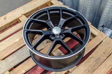 18" Wheels Fits Mercedes C300 C350 CLA250 E350 E550 18x8.5 +42 5x112 Rims Set 4