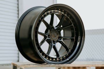 18 Inch Aodhan DS08 18x9.5 +15 / 18x10.5 +15 5x114.3 Gloss Black Wheels Set 4