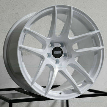 18x10.5 5x114.3 +15 ESR CS8 Wheels Gloss White 18 Inch Concave Rims Set of 4