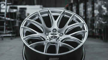 20x9.0 +20 / 20x10.5 +25 5x120 ESR SR12 Machined Silver 20" Wheels (Set 4)