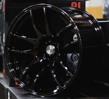 18x9.5 ESR SR08 Gloss Black Wheels 18 Inch 5x114.3 +22 Concave Rims Set of 4