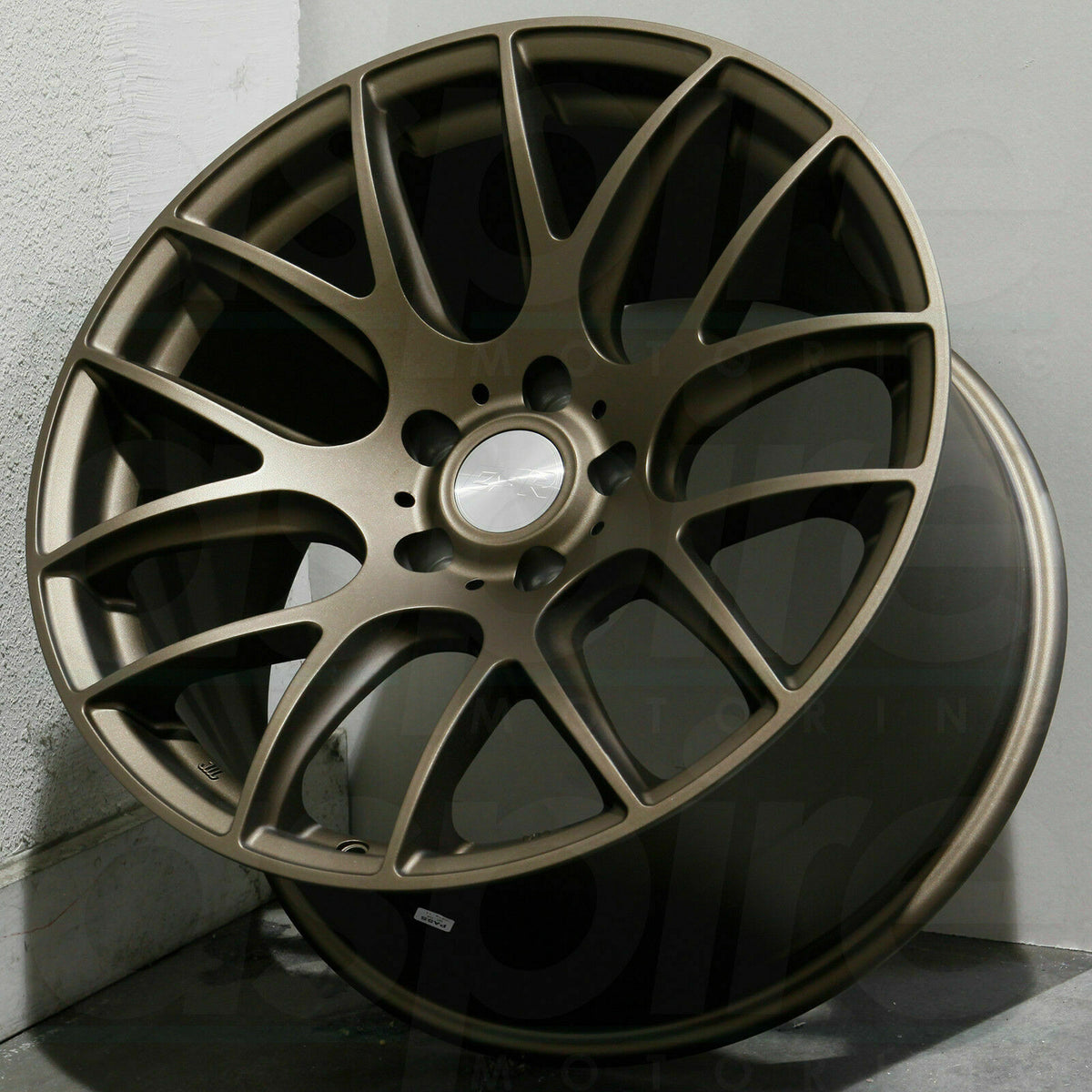 ESR SR12 18x9.5 +40 5x114.3 18