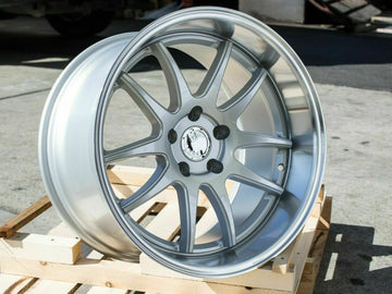 18" AODHAN DS02 18x10.5 5x114.3 +22 Silver Machined Face Wheels (Set of 4)