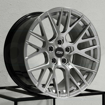 ESR RF11 Silver Wheels 18x8.5 +30 / 18x9.5 +35 5x120 18 In Staggered Rims Set 4