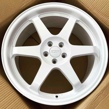 19 Inch ESR SR07 Gloss White Wheels 19x9.5 +35 5x114.3 Rims Set 4