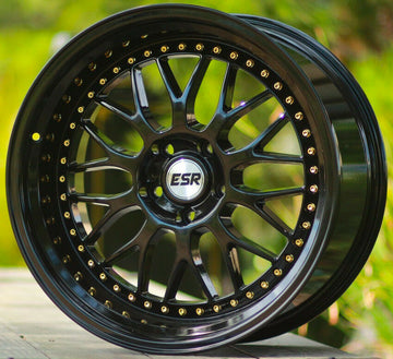 ESR SR01 Wheels 18x8.5 +30 5x114.3 Gloss Black 18" Rims Fit Accord Civic Scion
