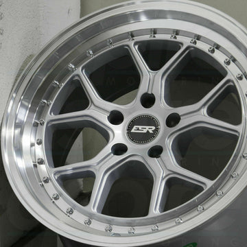 ESR CS2 Silver Machined Lip Wheels 18x10.5 +22 5x114.3 18 Inch Rims Set 4