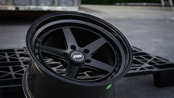 ESR CS5 Wheels 18x9.5 +22 5x114.3 Gloss Black 18 Inch Rims Set 4