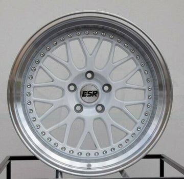 19 ESR SR01 White Wheels 19x8.5 +30 / 19x9.5 +35 5x114.3 Rims Set of 4