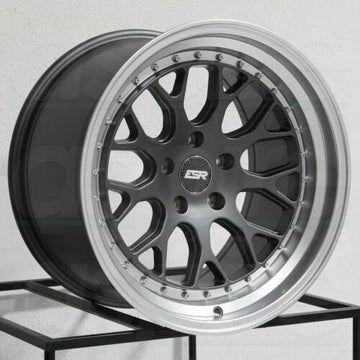 18x8.5 5x114.3 +30 ESR CS1 18" Graphite Wheels For Honda Accord Civic Lexus RX7