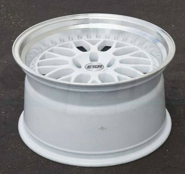 18 Inch ESR SR01 White Deep Dish Wheels 18x10.5 5x114.3 +15 Rims Set 4