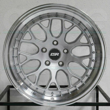 19 Inch ESR CS01 Hyper Silver Machine Lip Wheels 19x8.5 +30 5x120 Rims Set 4